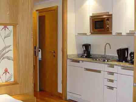 Garvetur Atlantida Apartments Quarteira Eksteriør billede